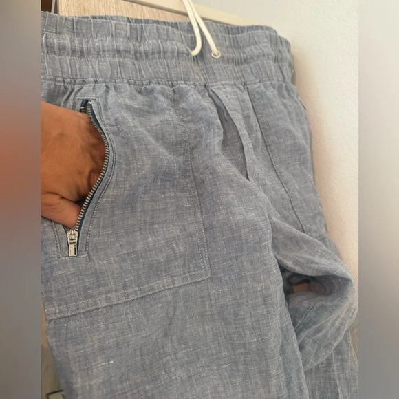 ATHLETA Cabo Linen Summer Resort Jogger Pants Chambray Blue Comfy Size 10 - Picture 3 of 11
